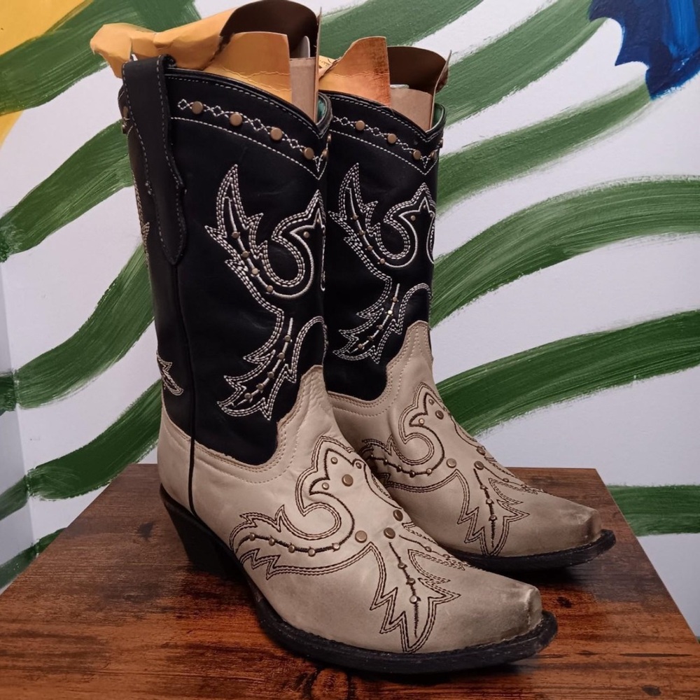 Corral Black and Tan Embellished Cowboy Boots